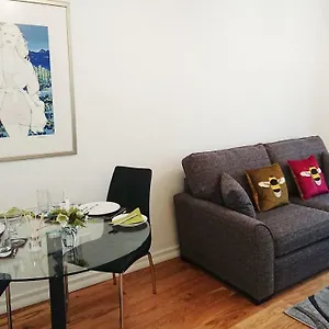 Appartement Violet Bank West End. 